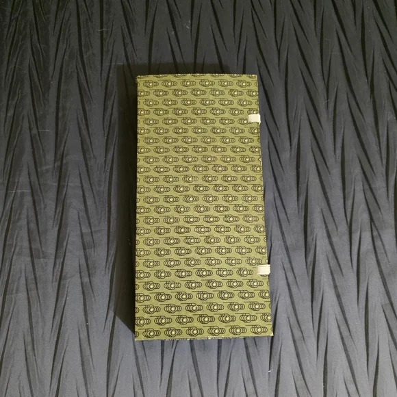 Yi Lin Arts And Treasures China Mirror - Picture 1 of 5